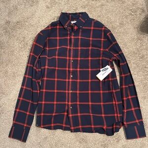 Old navy men’s medium flannel. Tags still on
